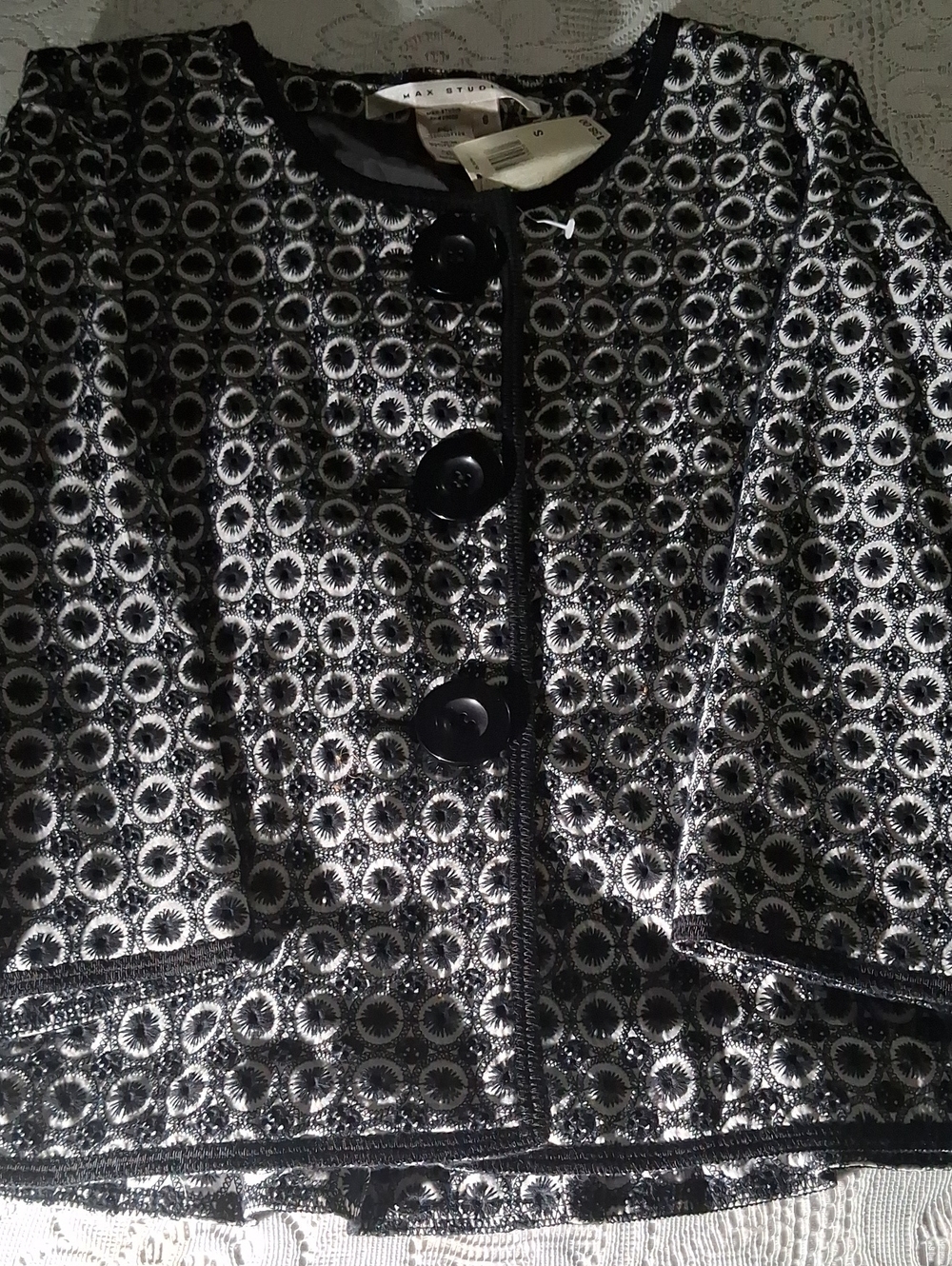 Max Studio Black and White Metallic Circle-Pattern Jacket